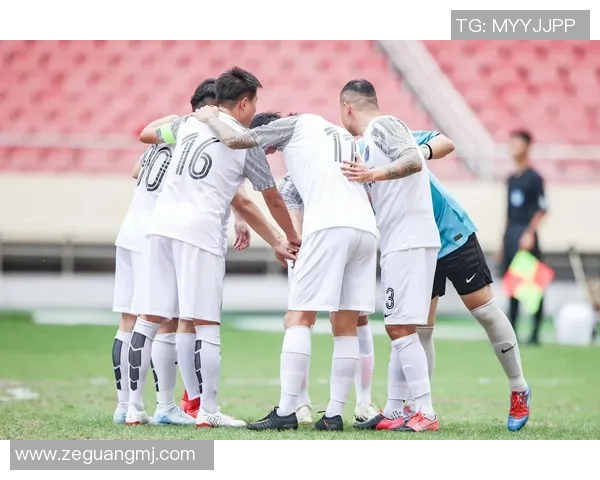 重庆足球历史上的明星球员及其精彩瞬间回顾 重庆足球历史上的明星球员及其精彩瞬间回顾